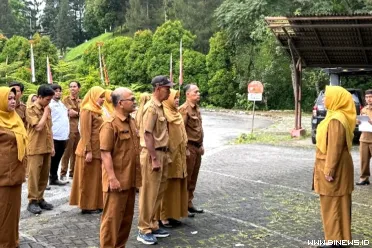 Kepala Dinas Komunikasi dan Informatika Kabupaten Solok,...