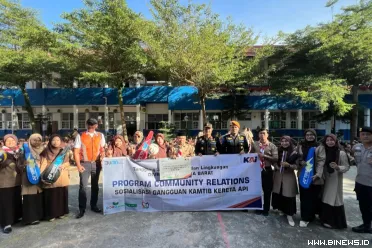 PT Kereta Api Indonesia (KAI) bersama Kepolisian Daerah...
