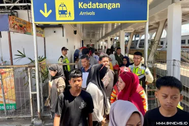 PT Kereta Api Indonesia (Persero) Divisi Regional II Sumbar...