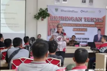 Ketua DPRD Provinsi Sumatera Barat, Muhidi, secara resmi...