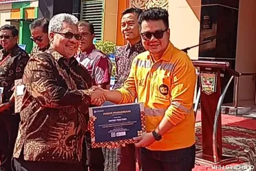 Muhidi saat menghadiri peresmian Klinik UMKM Minang Bangkit...