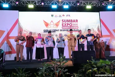 Ketua DPRD Provinsi Sumatera Barat (Sumbar), Muhidi,...