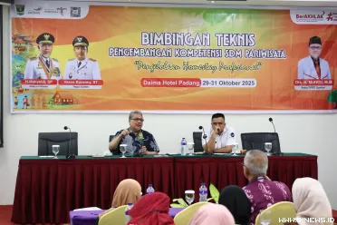 Ketua DPRD Provinsi Sumatera Barat (Sumbar) Muhidi...