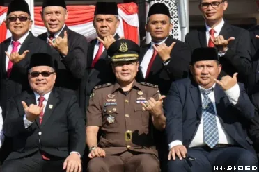 Ketua DPRD Provinsi Sumatera Barat, Muhidi, menegaskan...