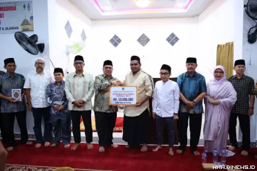 Ketua DPRD Provinsi Sumatera Barat (Sumbar), Muhidi,...