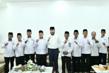 Wali Kota Padang, Fadly Amran, menerima kunjungan...