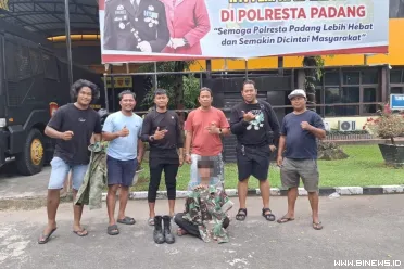 Seorang pemuda berinisial NR (21) diamankan oleh Satuan...