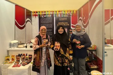 Anggota DPR RI Fraksi PKS, Hj. Nevi Zuairina,