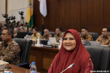 Anggota Komisi VI DPR RI dari Fraksi PKS, Hj. Nevi Zuairina.
