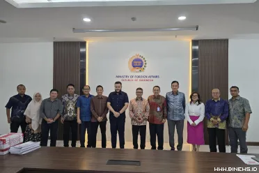 Wali Kota Padang Fadly Amran menemui Sekretaris Jenderal...