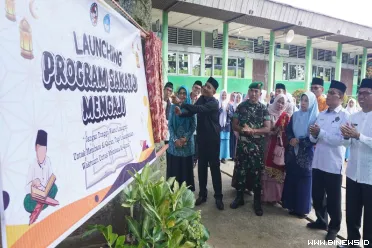 Peluncurkan Program "Sakato Mangaji" di SMP Negeri 1 Luak,...