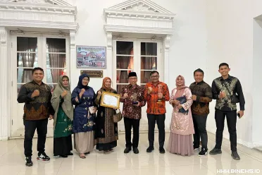 Wawako Maigus Nasir bersama Kadis Kominfo Kita Padang Bobby...