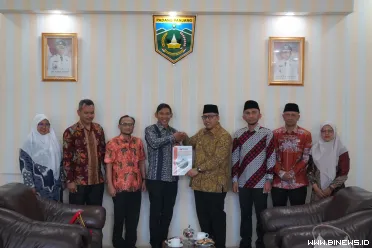 Pemerintah Kota terima pengembalian laporan...