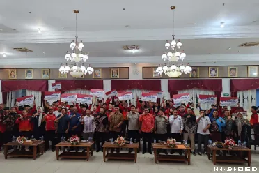 Pemprov Sumbar Salurkan Bonus Rp9 Miliar untuk 266 Atlet...