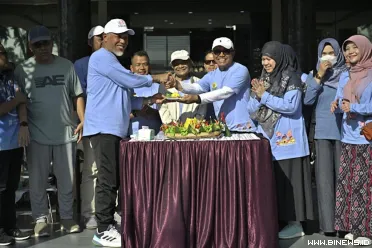 Gubernur Mahyeldi saat membuka secara resmi peringatan Hari...