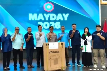 Pemprov Sumbar  memperkuat hubungan industrial yang...