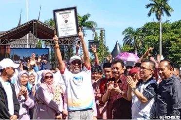 Sepuluhan ribu peserta bakal meramaikan Jalan Santai Parade...