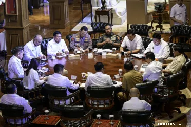 Presiden Prabowo Subianto menggelar pertemuan terbatas...