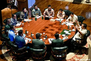 Presiden Prabowo Subianto memanggil sejumlah pimpinan...