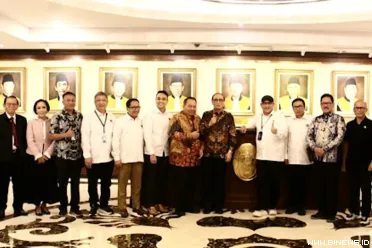 Persatuan Wartawan Indonesia (PWI) Pusat dan Mahkamah Agung...