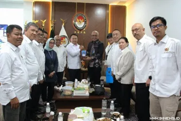 Pengurus Persatuan Wartawan Indonesia (PWI) Pusat melakukan...