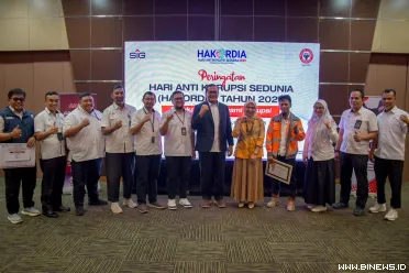 Semangat antikorupsi menggelora di PT Semen Padang pada...