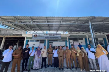 Ratusan siswa SMP Negeri 2 Gunung Talang tampak antusias...