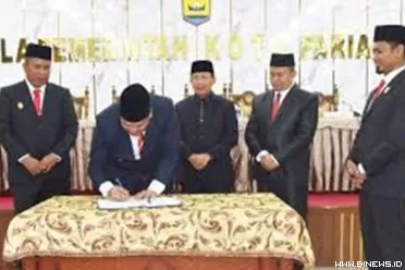 Prosesi serah terima jabatan (Sertijab) Walikota Pariaman...