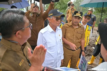 Wakil Gubernur Sumatera Barat (Wagub Sumbar), Vasko Ruseimy...