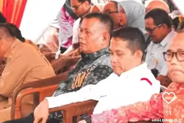 Wakil Ketua DPRD Provinsi Sumatera Barat, Evi Yandri Rajo...