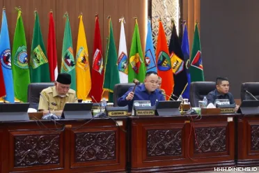 Wakil Ketua DPRD Provinsi Sumbar, Nanda Satria dalam...