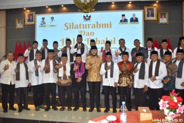 Wali Kota Padang Fadly Amran mengajak Keluarga Besar S3...