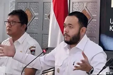 Wali Kota Padang, Fadly Amran, menpaparkan sejumlah isu...