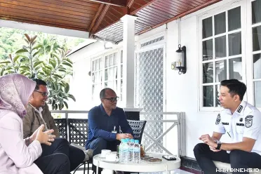 Wali Kota Sawahlunto Riyanda Putra menerima audiensi Kepala...