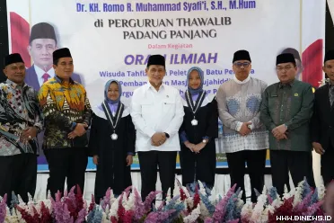 Wakil Menteri Agama (Wamenag), Romo H.R. Muhammad Syafi'i...