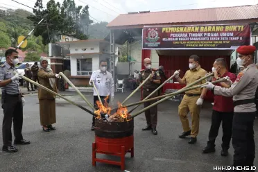 Wakil Wali Kota Sawahlunto Jeffry Hibatullah menghadiri...