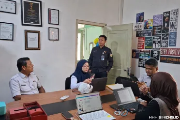 PT Kereta Api Indonesia (Persero) Divisi Regional II...