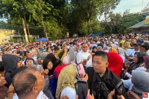 Jalan Sehat HUT ke-17 Partai Gerindra, Ratusan Ribu Warga...