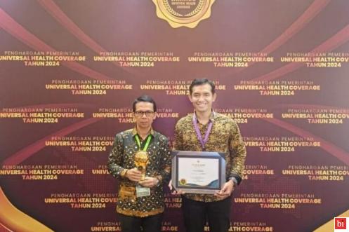 Kesehatan Warga Terjamin, Pemko Padang Raih UHC Award 2024