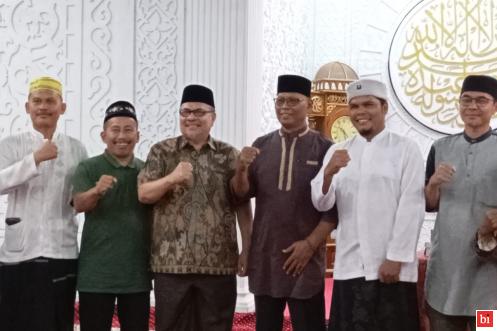 Ketua DPRD Sumbar Muhidi Gelar Reses Perseorangan di Kota...