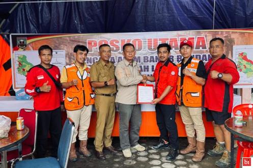 PT Semen Padang Kirim TRC dan Bantuan untuk Korban Banjir...